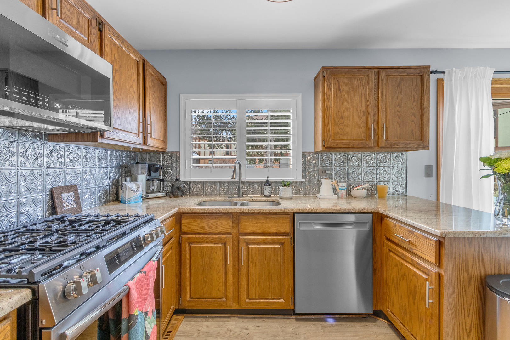 2828 Ashton Court, Westchester, IL 60154