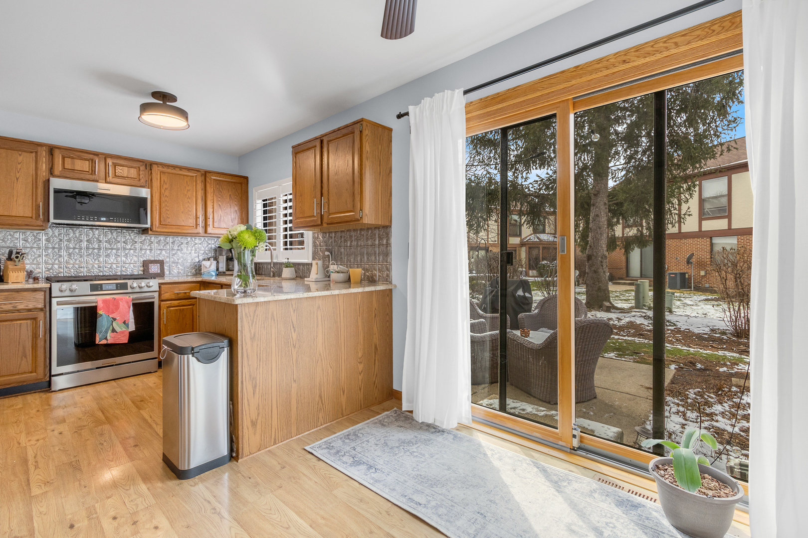 2828 Ashton Court, Westchester, IL 60154