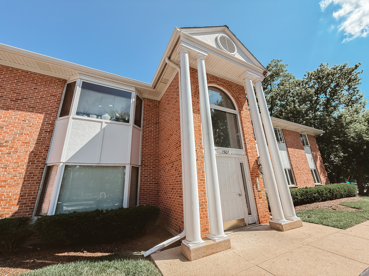 1501 N Milwaukee Avenue #3A, Libertyville, IL 60048