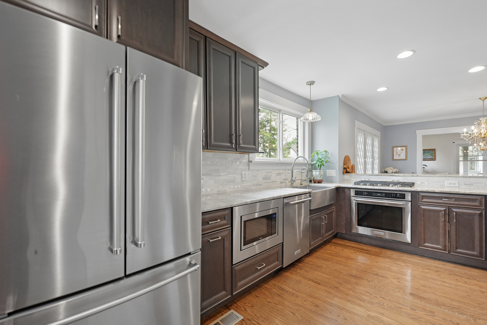 4136 Raymond Avenue, Brookfield, IL 60513