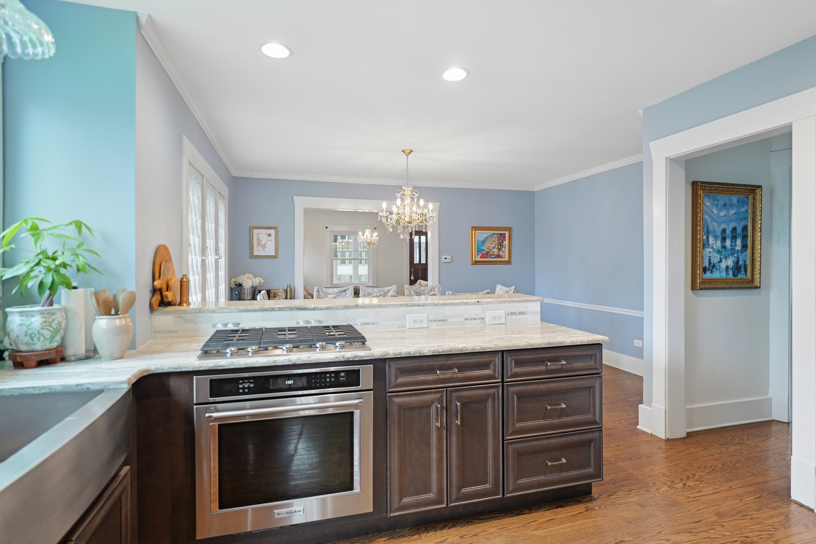 4136 Raymond Avenue, Brookfield, IL 60513