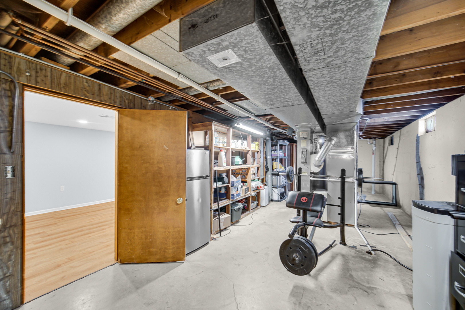 1930 Richard Street, Aurora, IL 60506