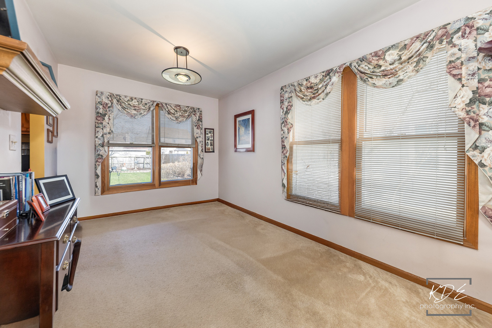 2478 Crystal Creek Lane, Elgin, IL 60124