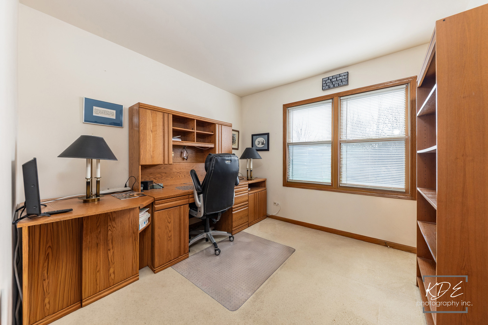 2478 Crystal Creek Lane, Elgin, IL 60124