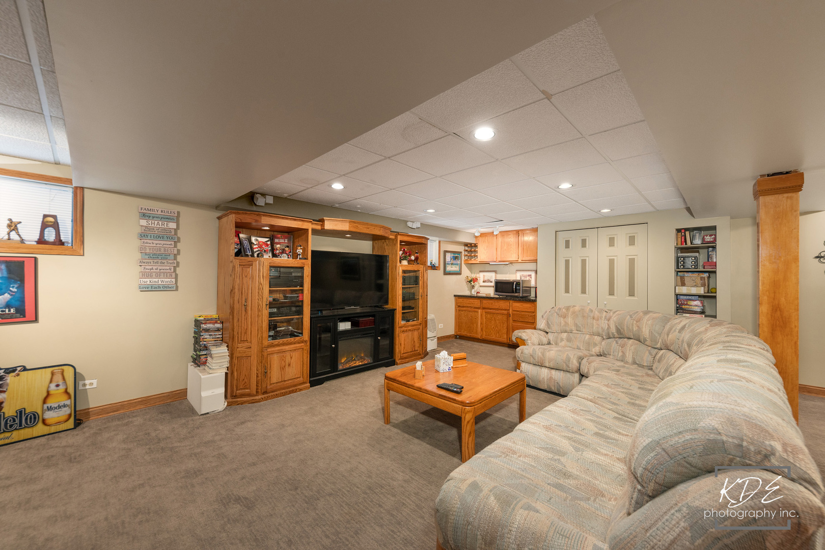 2478 Crystal Creek Lane, Elgin, IL 60124