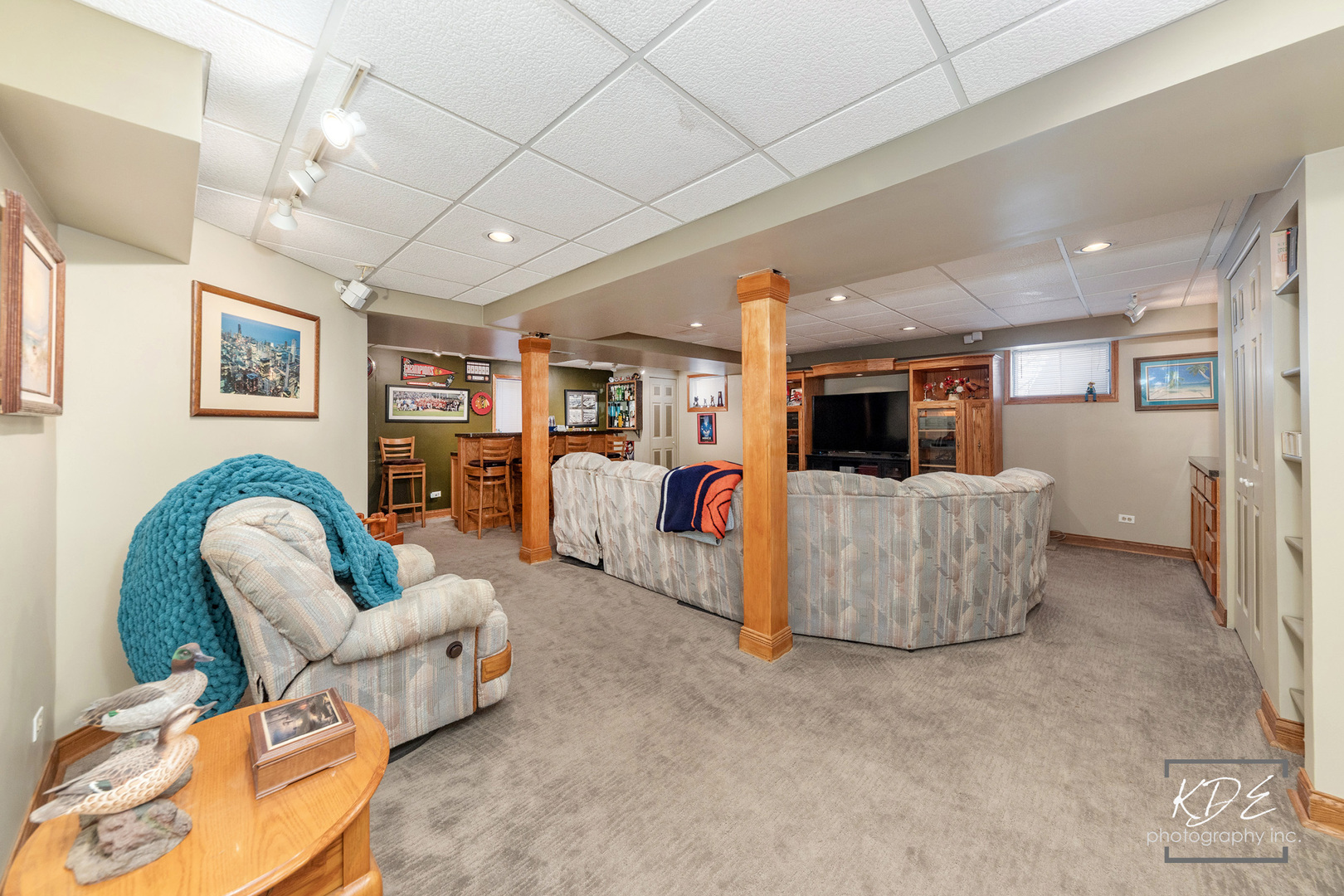 2478 Crystal Creek Lane, Elgin, IL 60124