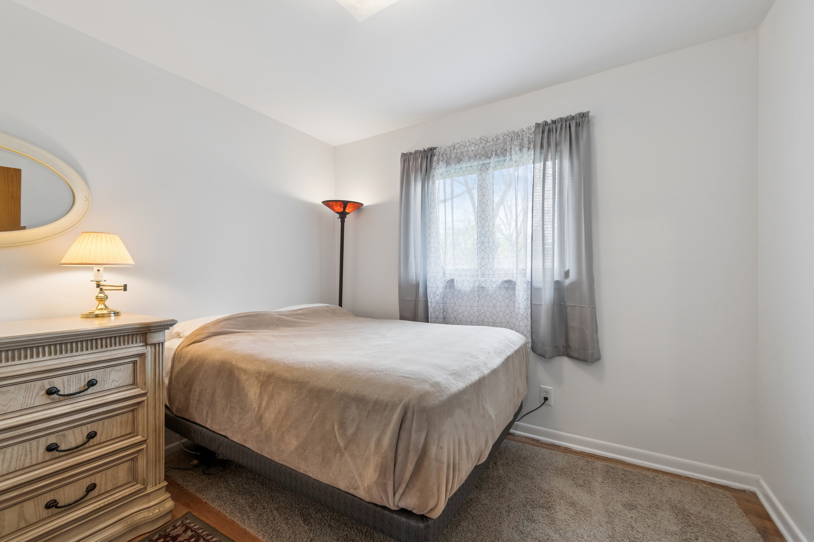 1715 Verde Court, Mount Prospect, IL 60056