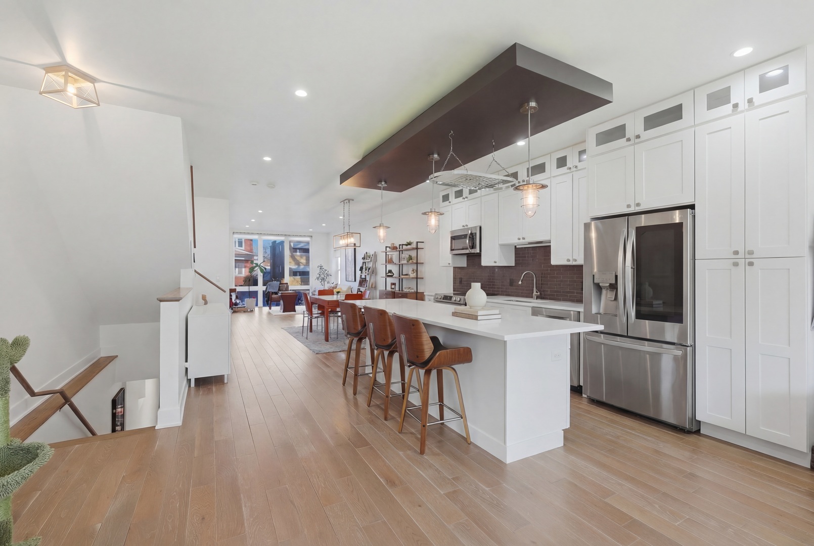 5539 W Drummond Place, Chicago, IL 60639