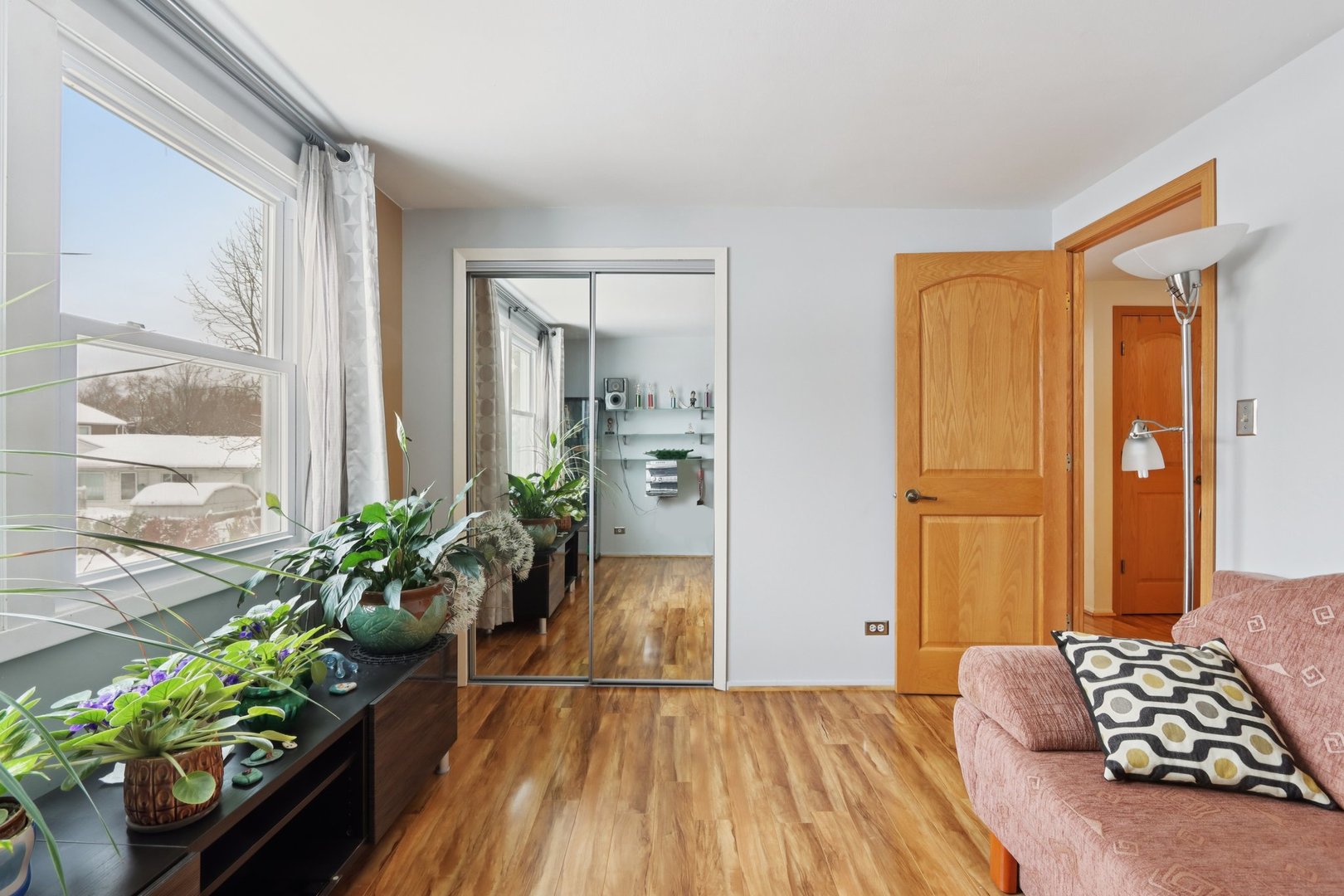 810 Silver Rock Lane, Buffalo Grove, IL 60089