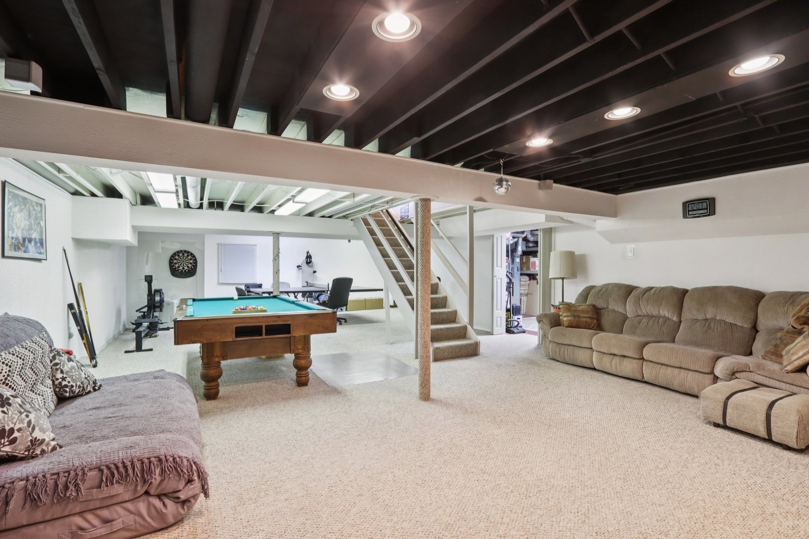 810 Silver Rock Lane, Buffalo Grove, IL 60089