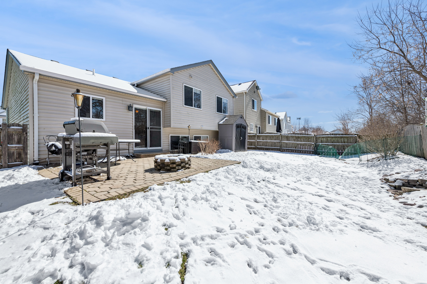 202 Centennial Drive, Hainesville, IL 60073