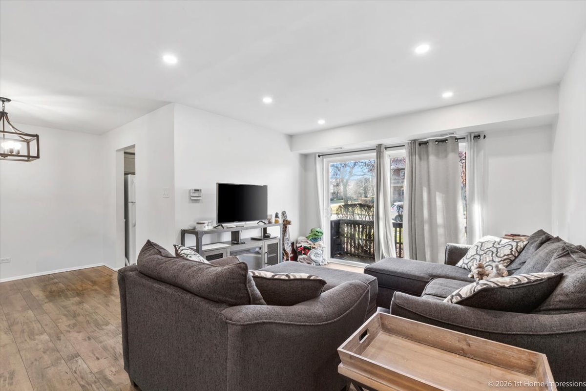 6770 181st Street #1412, Tinley Park, IL 60477