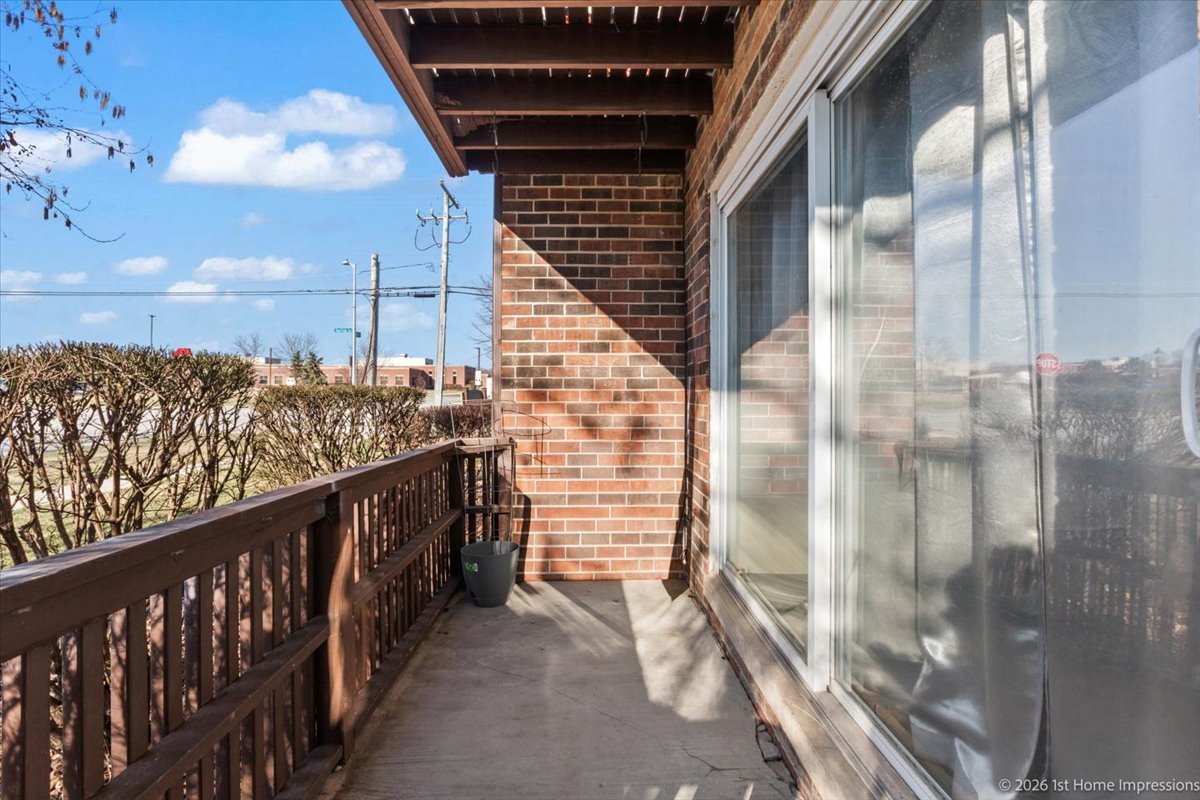 6770 181st Street #1412, Tinley Park, IL 60477