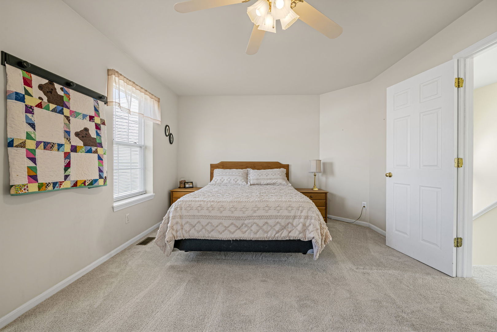 1326 Windsor Court, Geneva, IL 60134