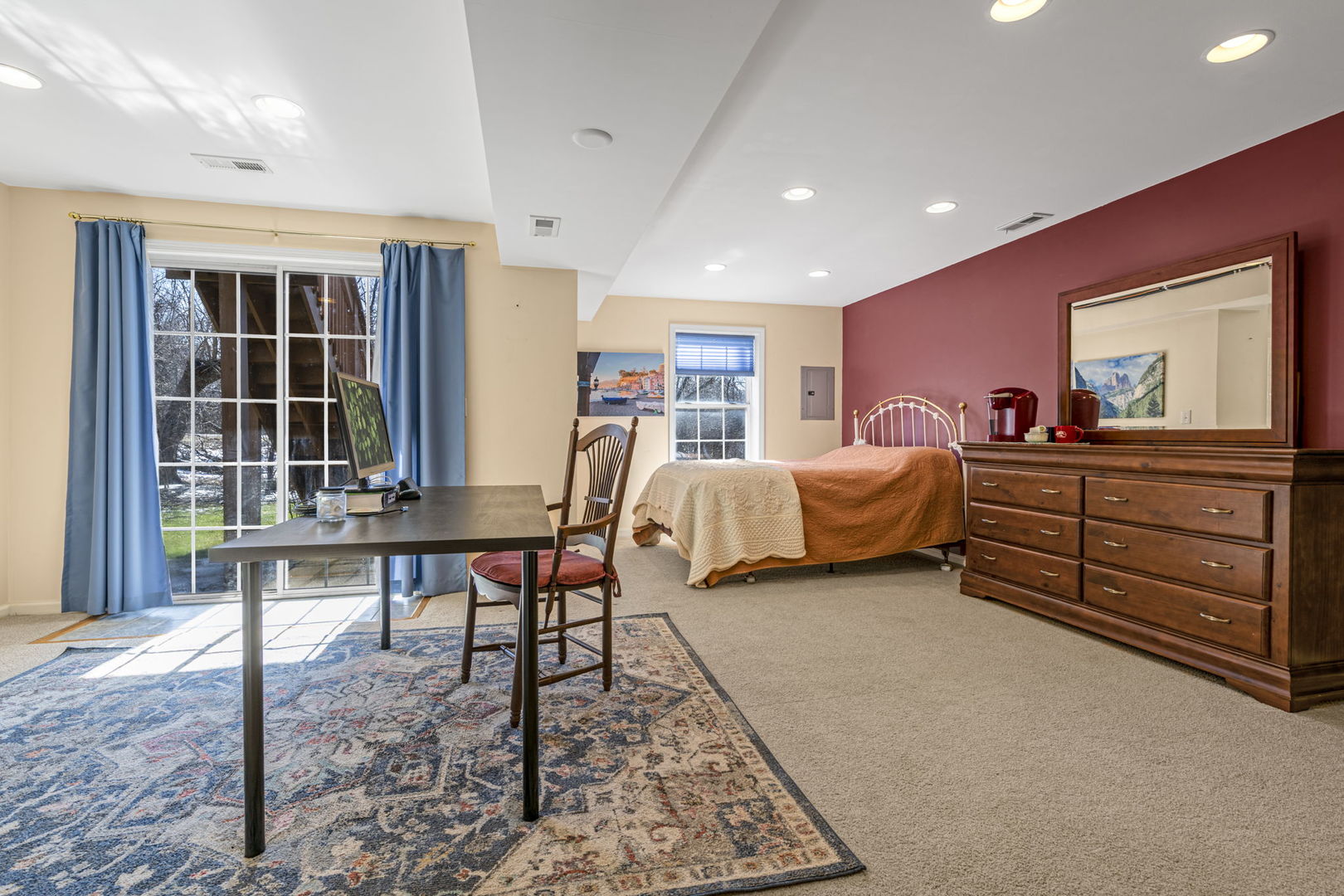 1326 Windsor Court, Geneva, IL 60134