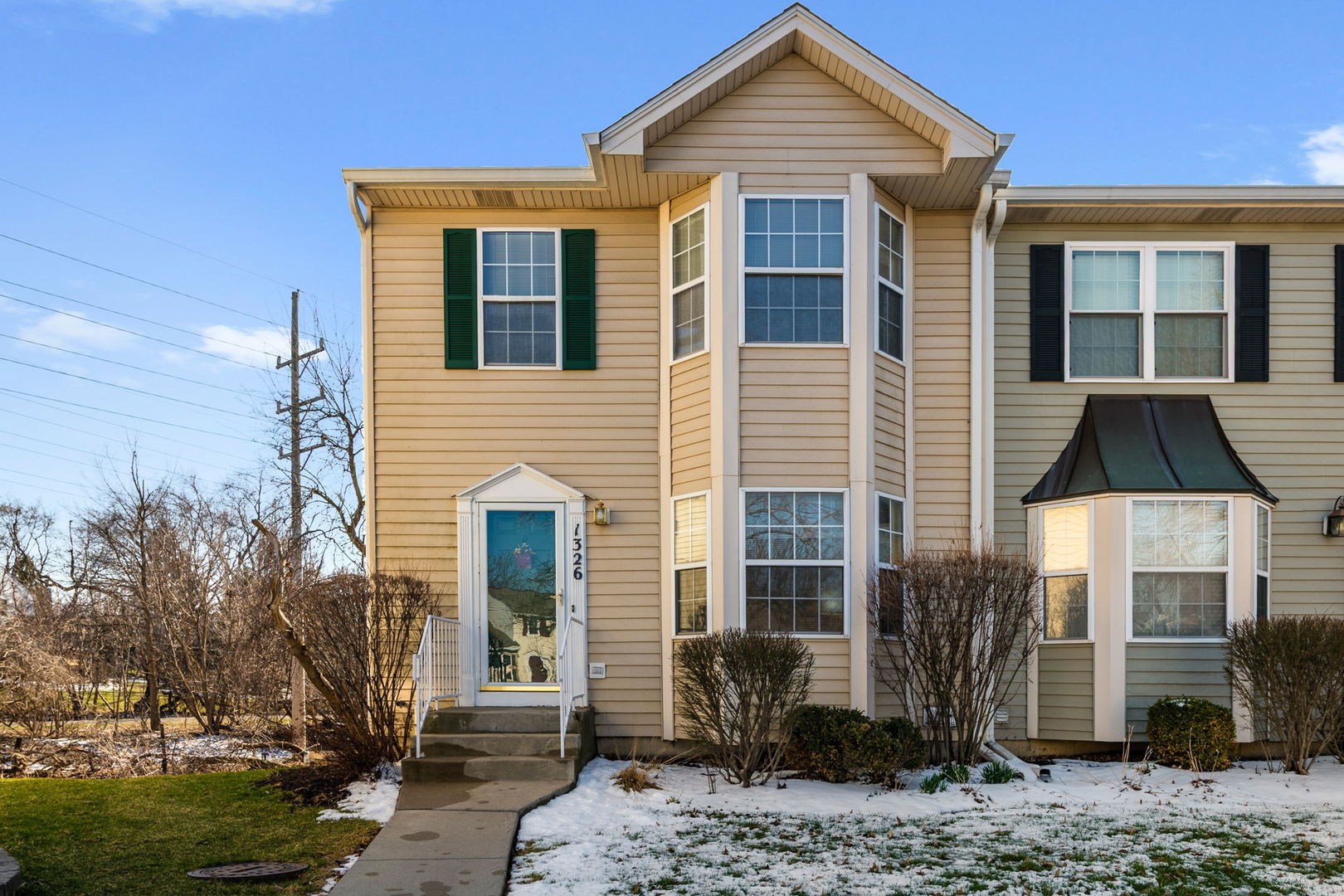 1326 Windsor Court, Geneva, IL 60134