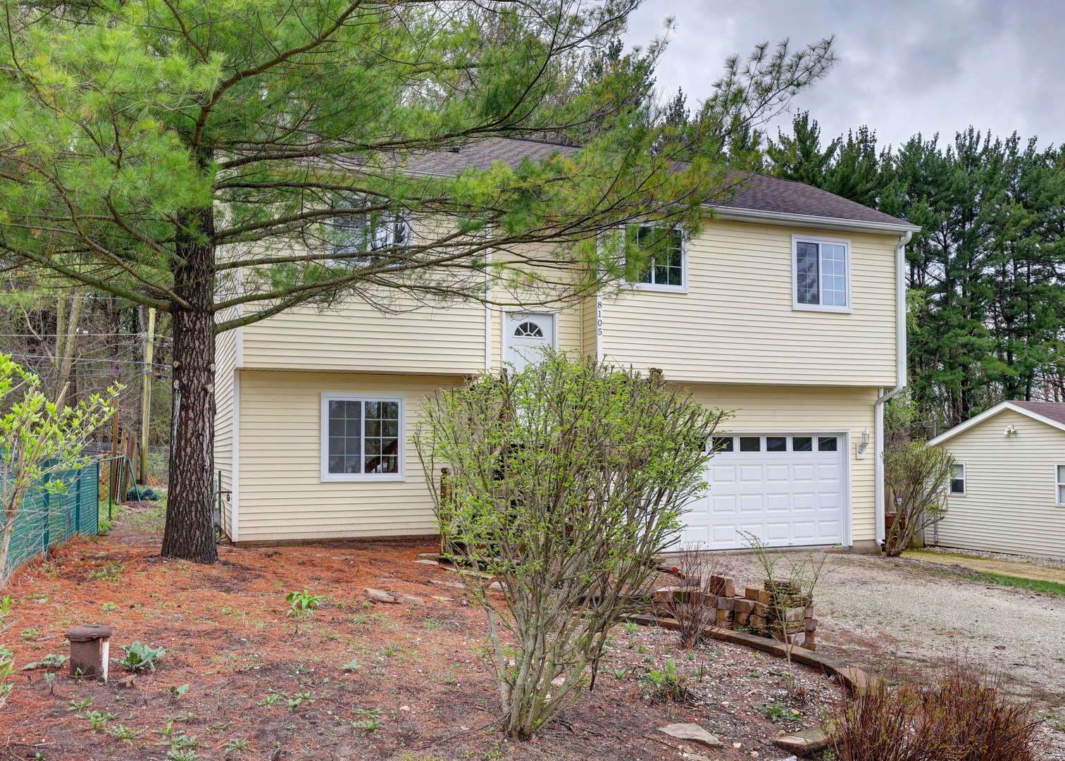 8105 Wonder View Drive, Wonder Lake, IL 60097