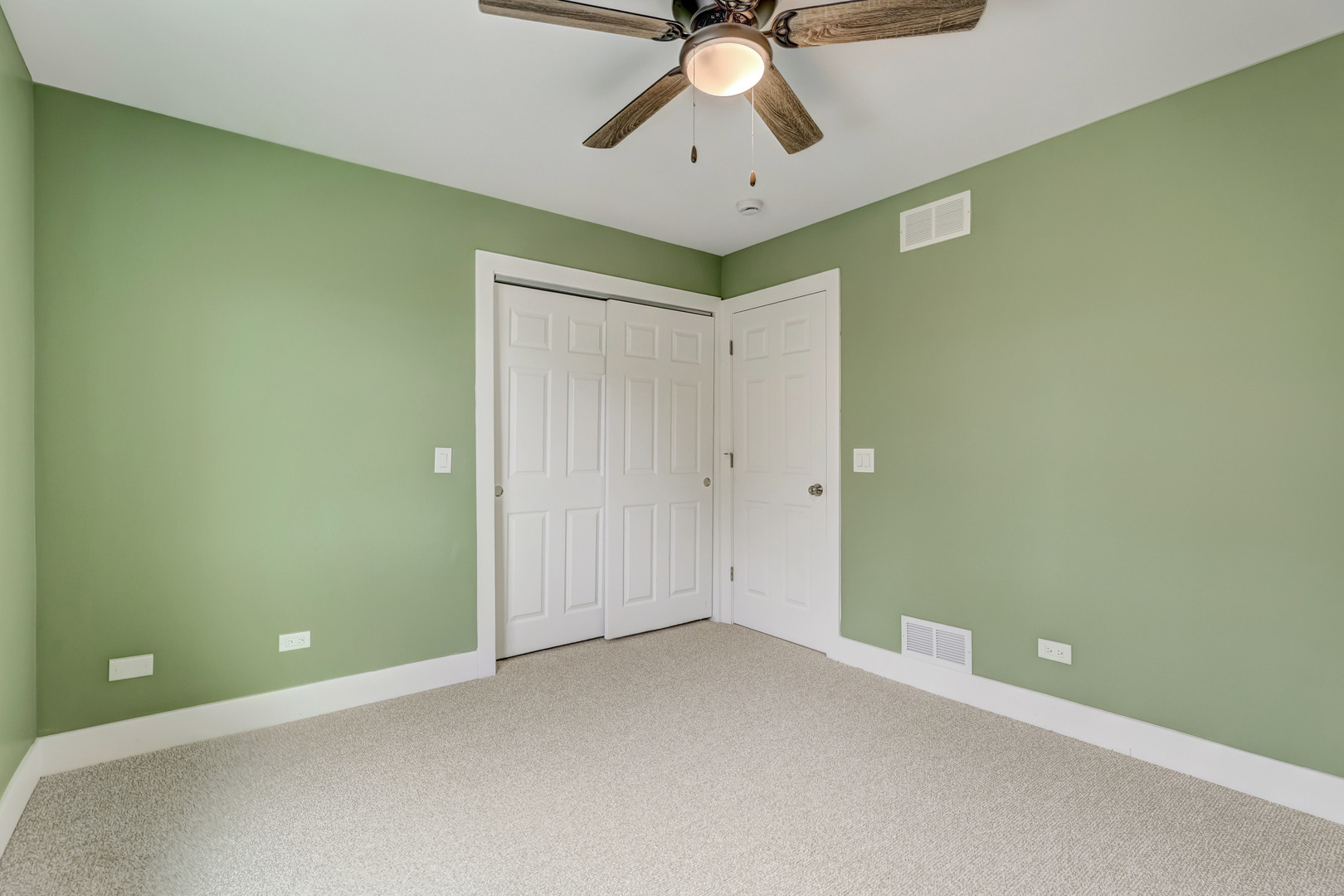 8105 Wonder View Drive, Wonder Lake, IL 60097