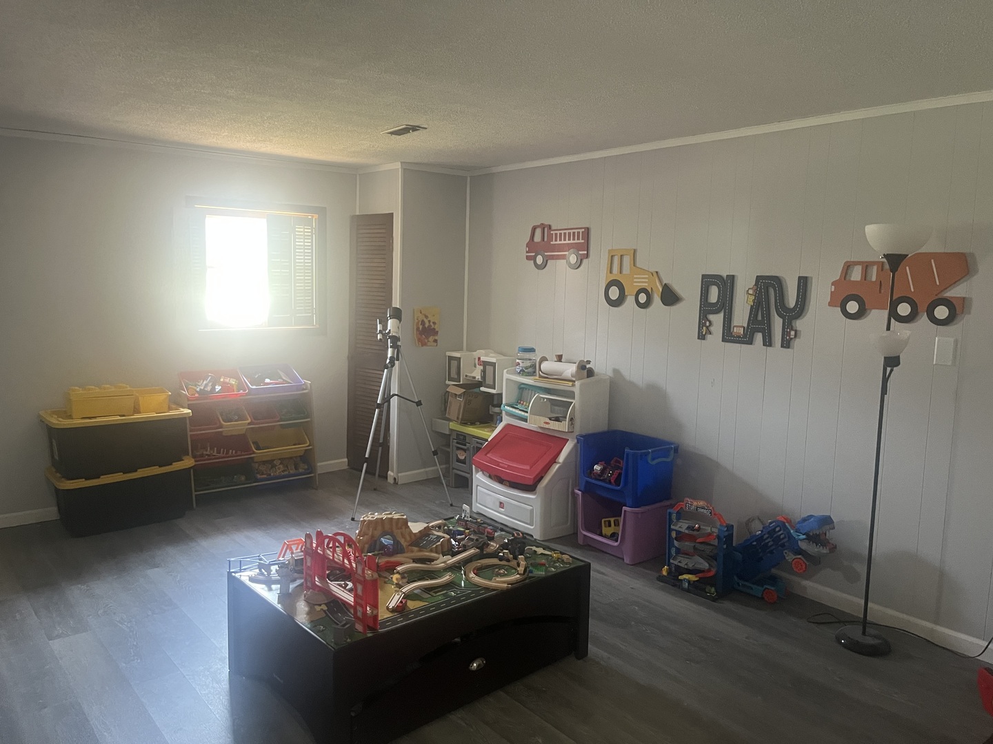 1408 Ridgeport Avenue, Bloomington, IL 61704