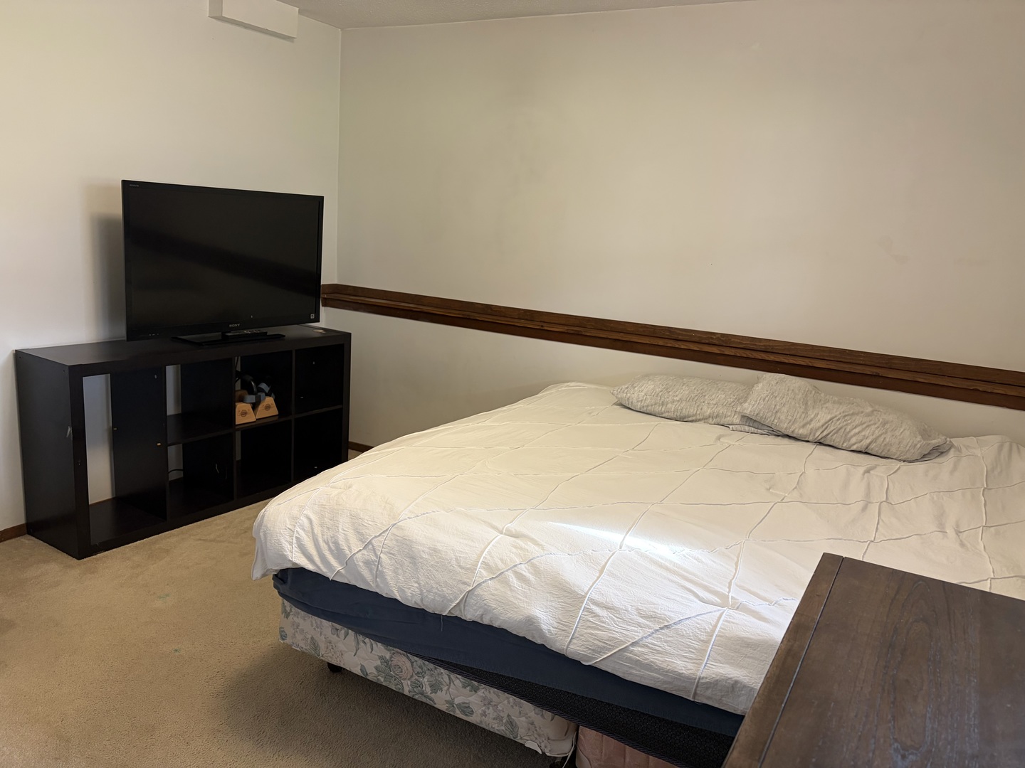 1408 Ridgeport Avenue, Bloomington, IL 61704