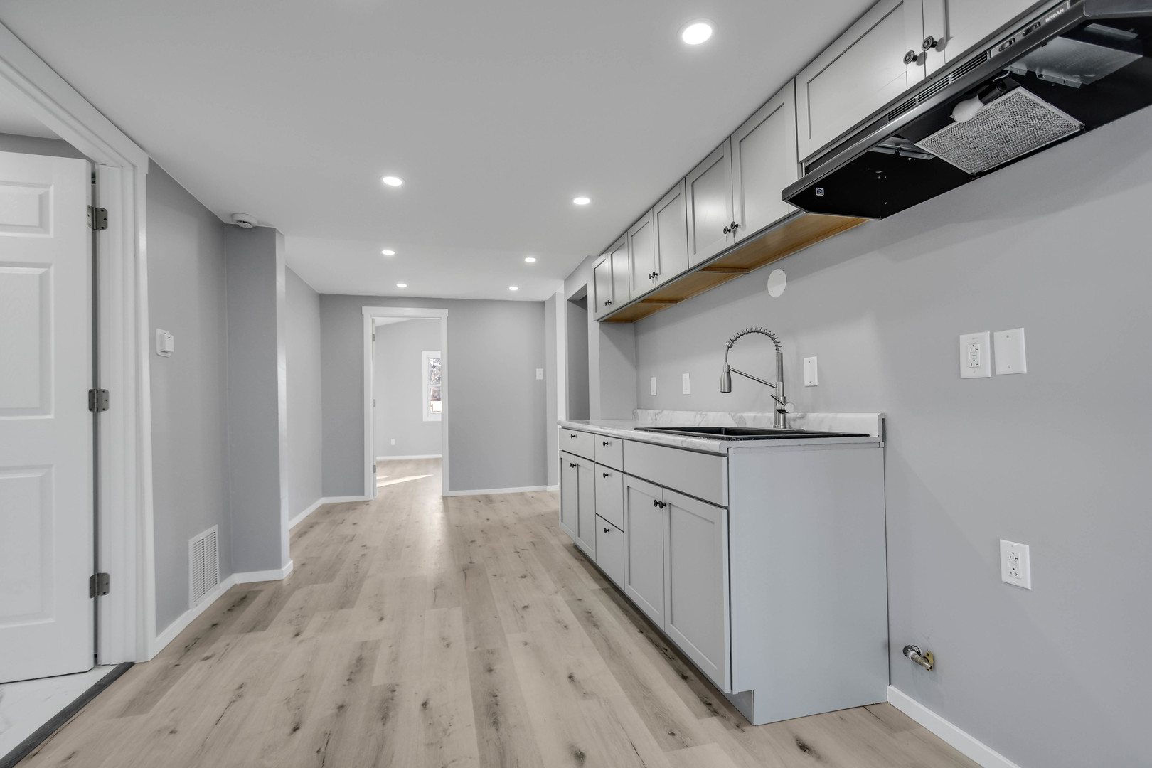 3813 Morgan Street, Steger, IL 60475