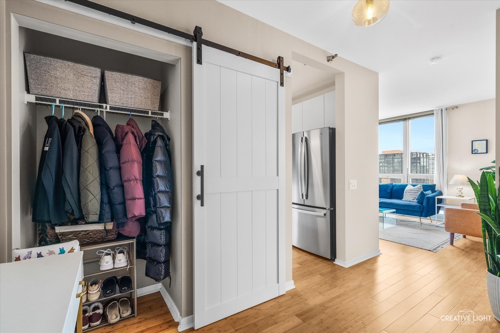 200 W Grand Avenue #1504, Chicago, IL 60654