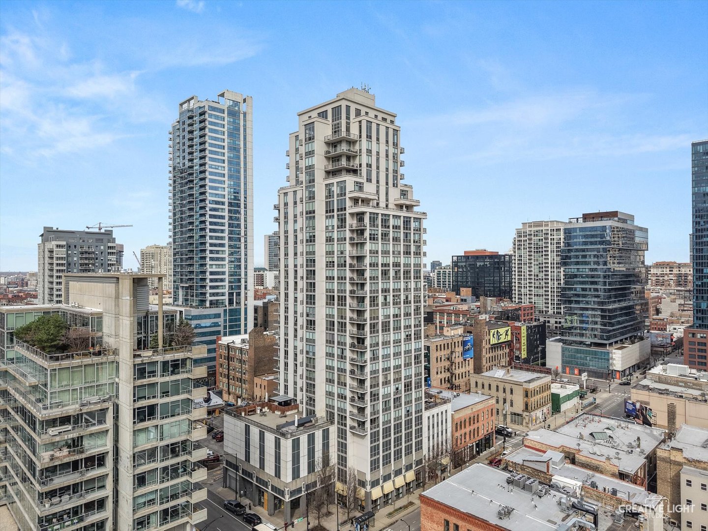 200 W Grand Avenue #1504, Chicago, IL 60654