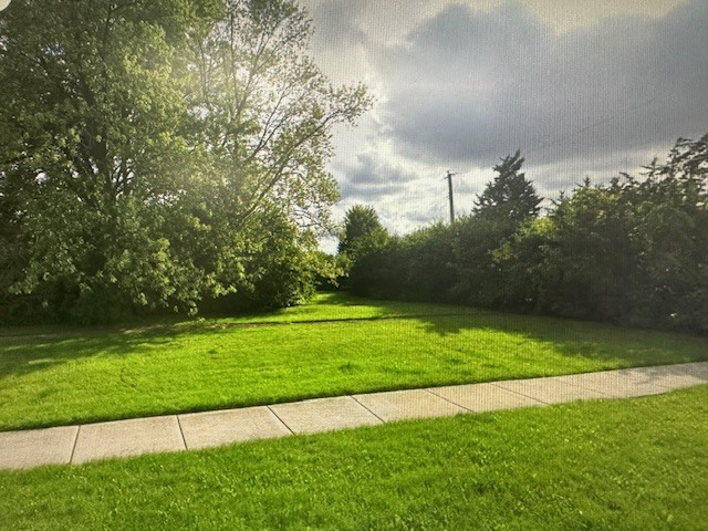 429 W Army Trail Road, Addison, IL 60101