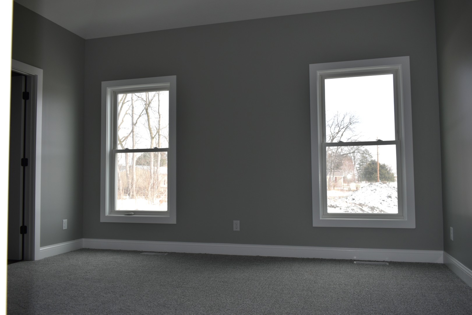 225 S Pine Street, El Paso, IL 61738