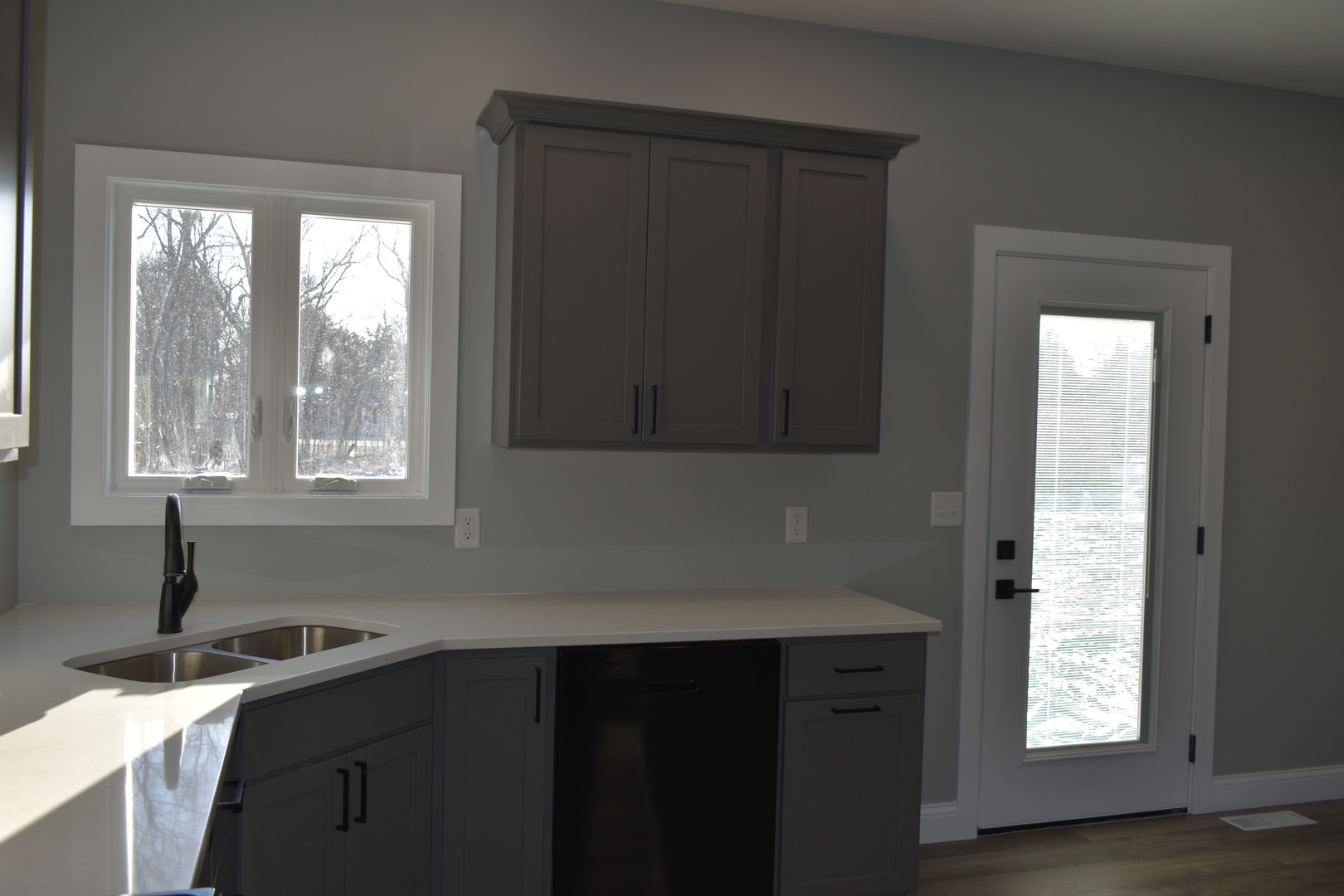 225 S Pine Street, El Paso, IL 61738