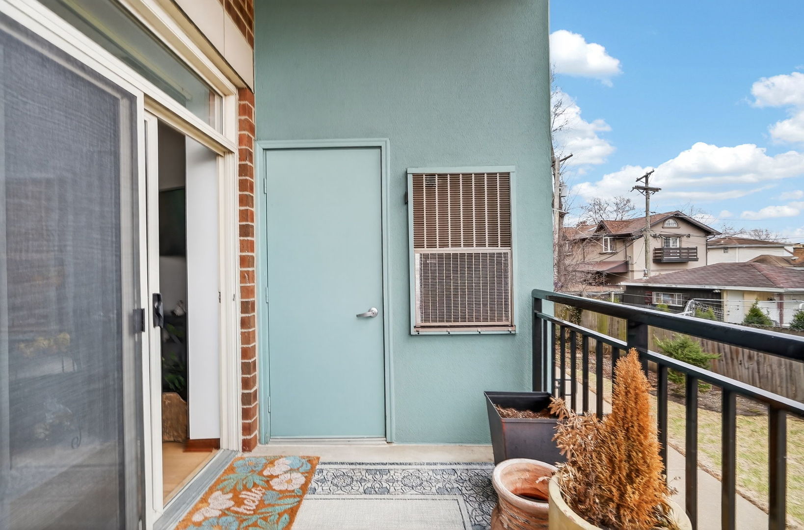 9355 Irving Park Road #122, Schiller Park, IL 60176