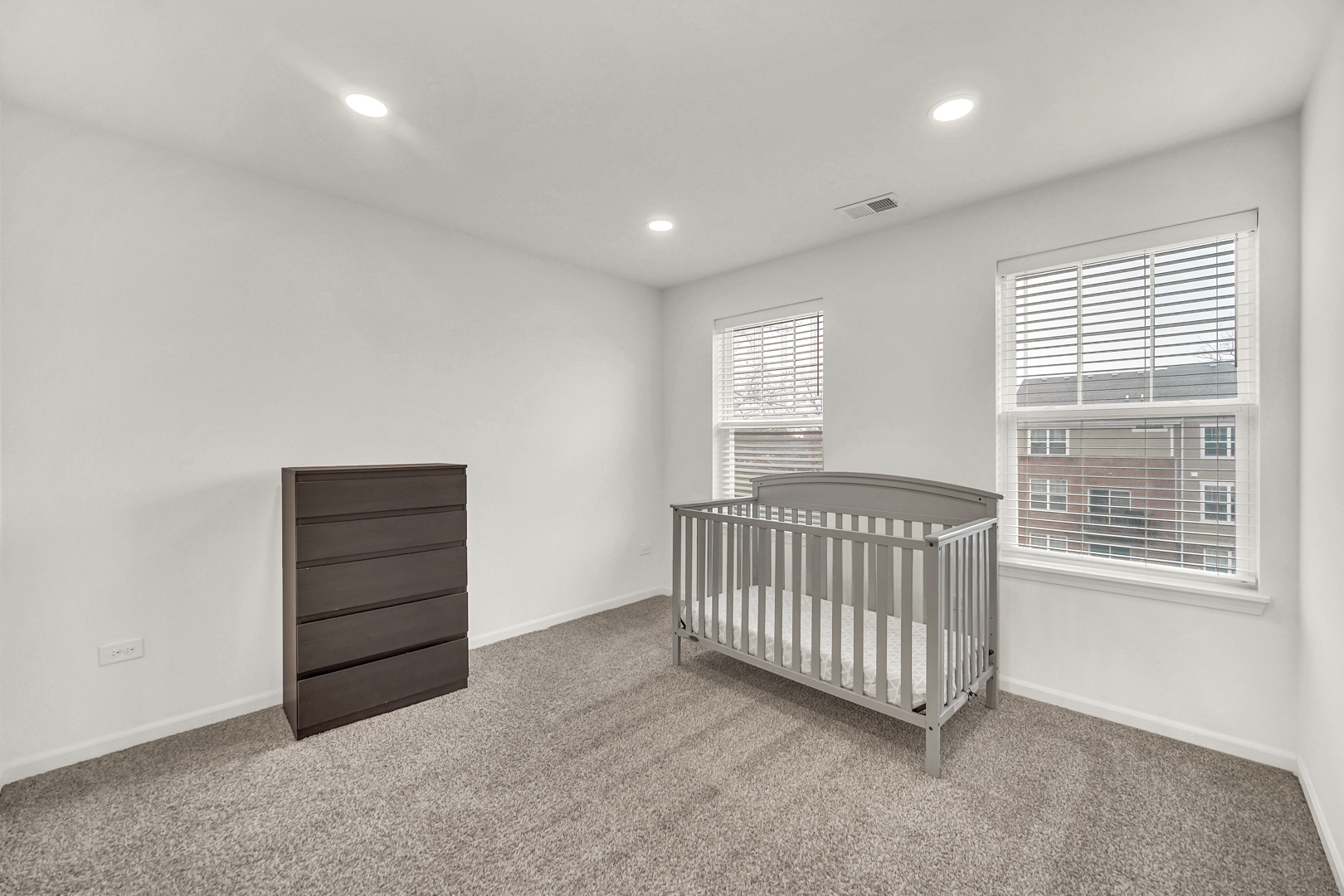 60 Grey Wolf Drive, Wheeling, IL 60090