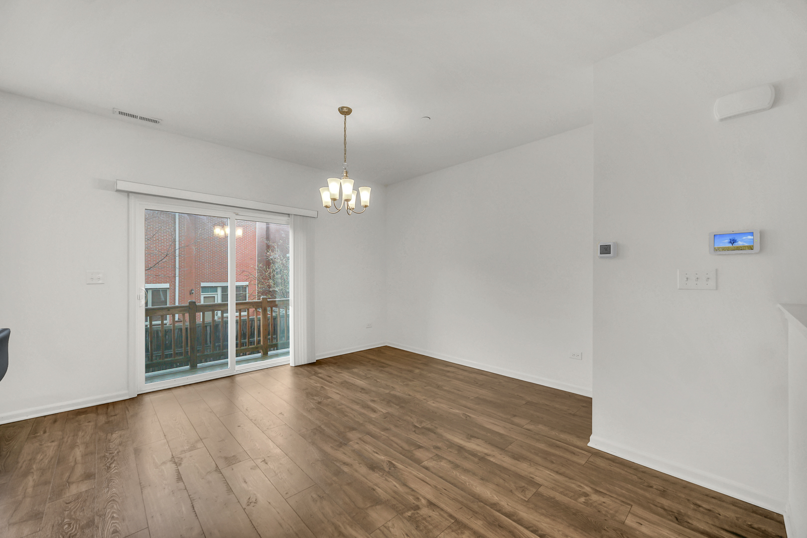 60 Grey Wolf Drive, Wheeling, IL 60090