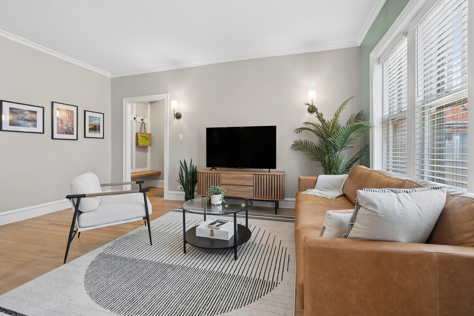 219 N Oak Park Avenue #3E, Oak Park, IL 60302