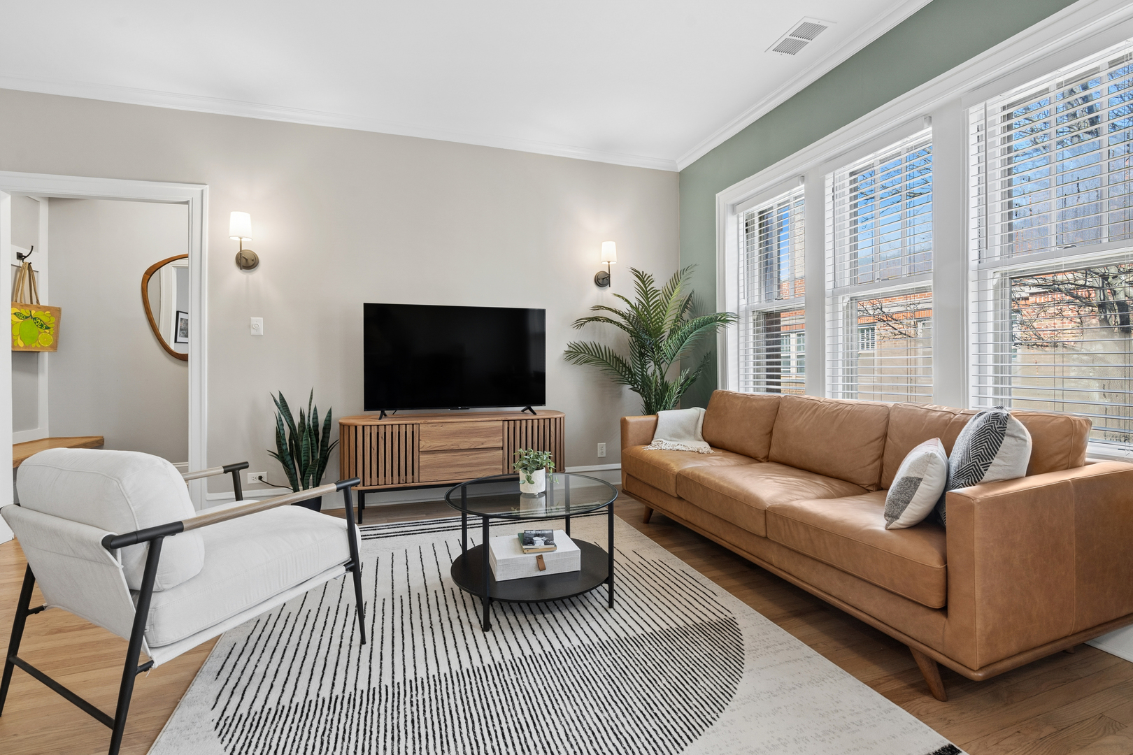 219 N Oak Park Avenue #3E, Oak Park, IL 60302