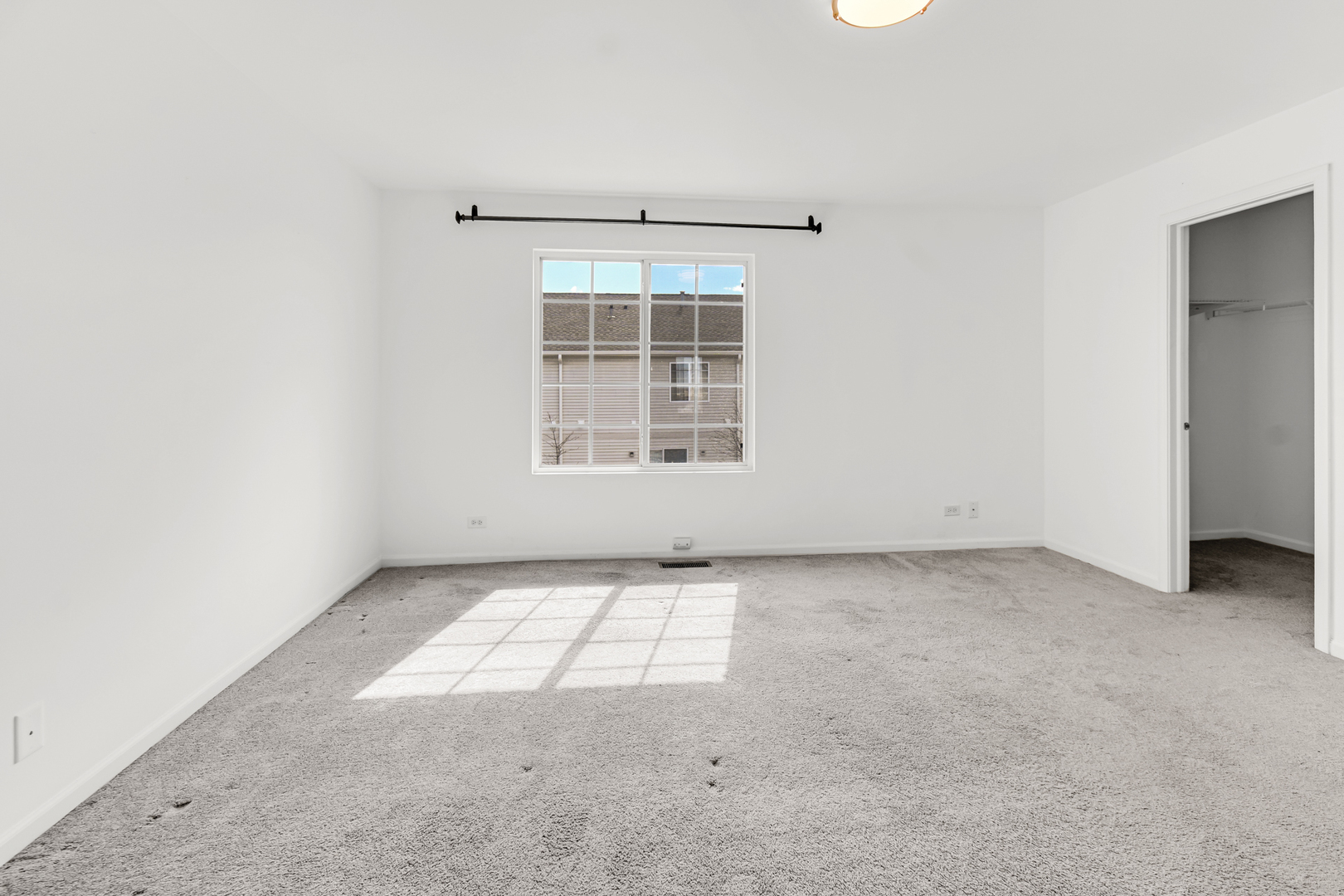 7515 Savoy Lane #C, Bridgeview, IL 60455