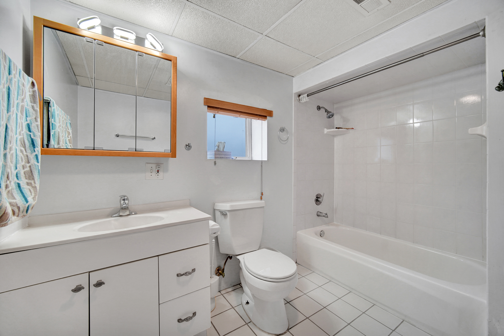 3600 S Union Avenue, Chicago, IL 60609