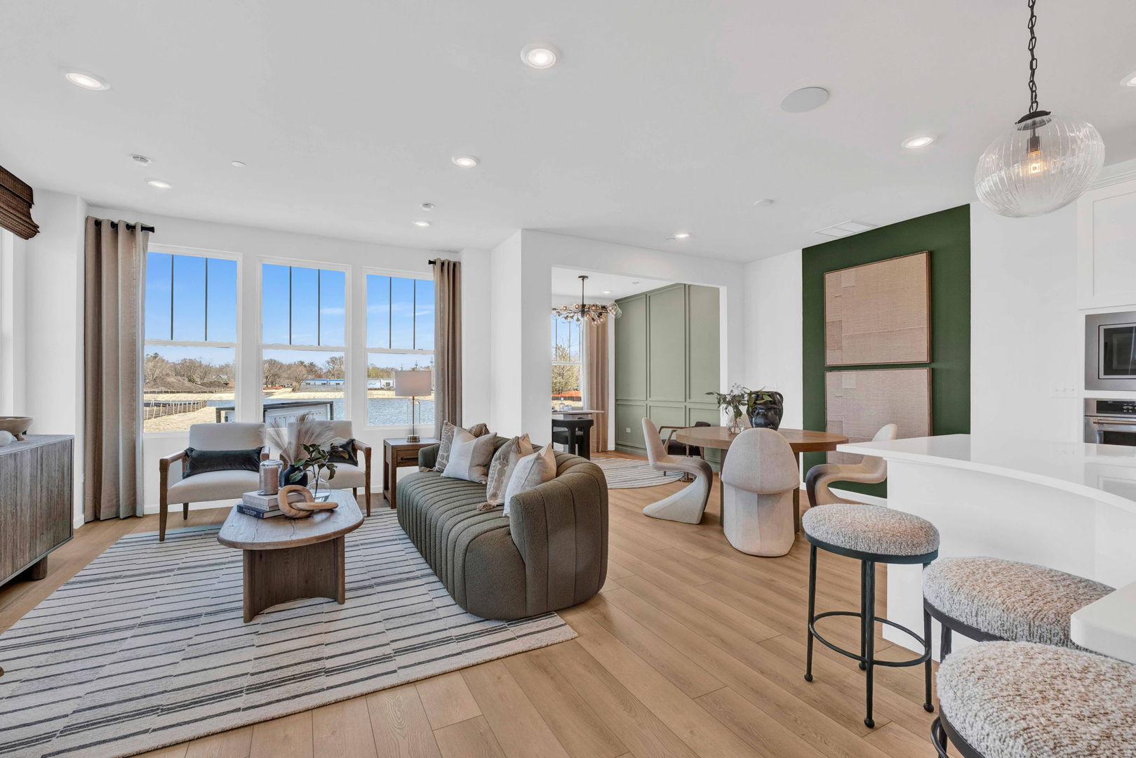 218 Weirich Way #88001, Batavia, IL 60510