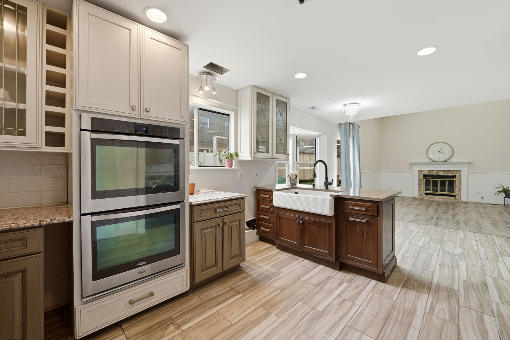 348 RICHARD Court, Vernon Hills, IL 60061