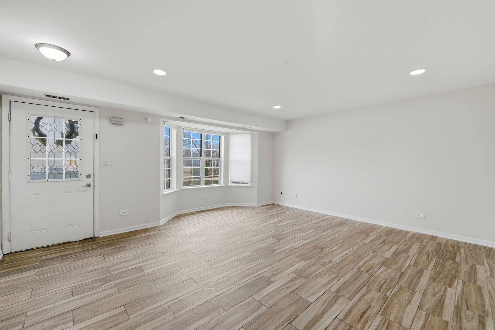 348 RICHARD Court, Vernon Hills, IL 60061