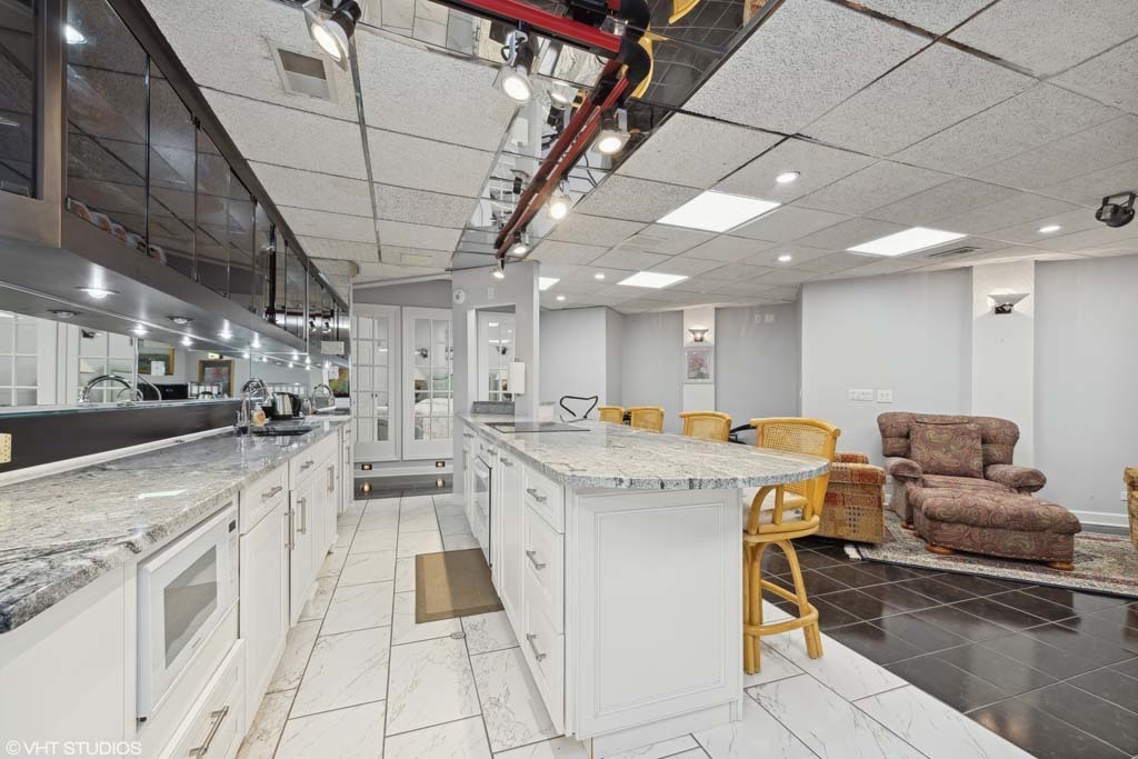 20842 N Heather Court #B, Kildeer, IL 60047