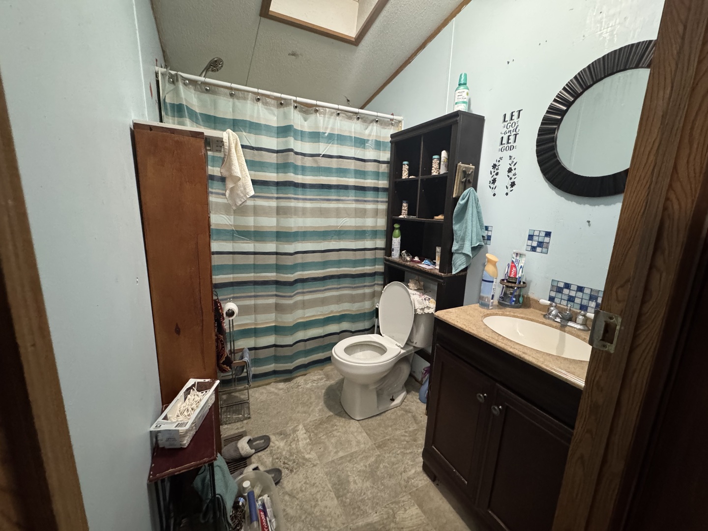 210 Lakeview Drive, Shattuc, IL 62231