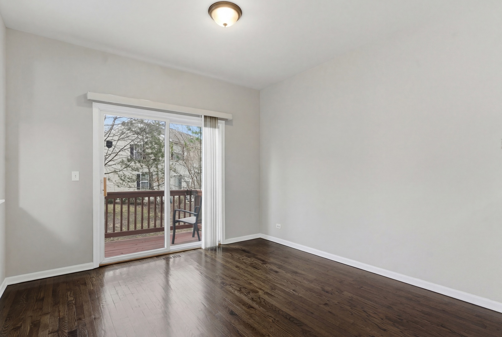 2313 Stoughton Drive, Aurora, IL 60502