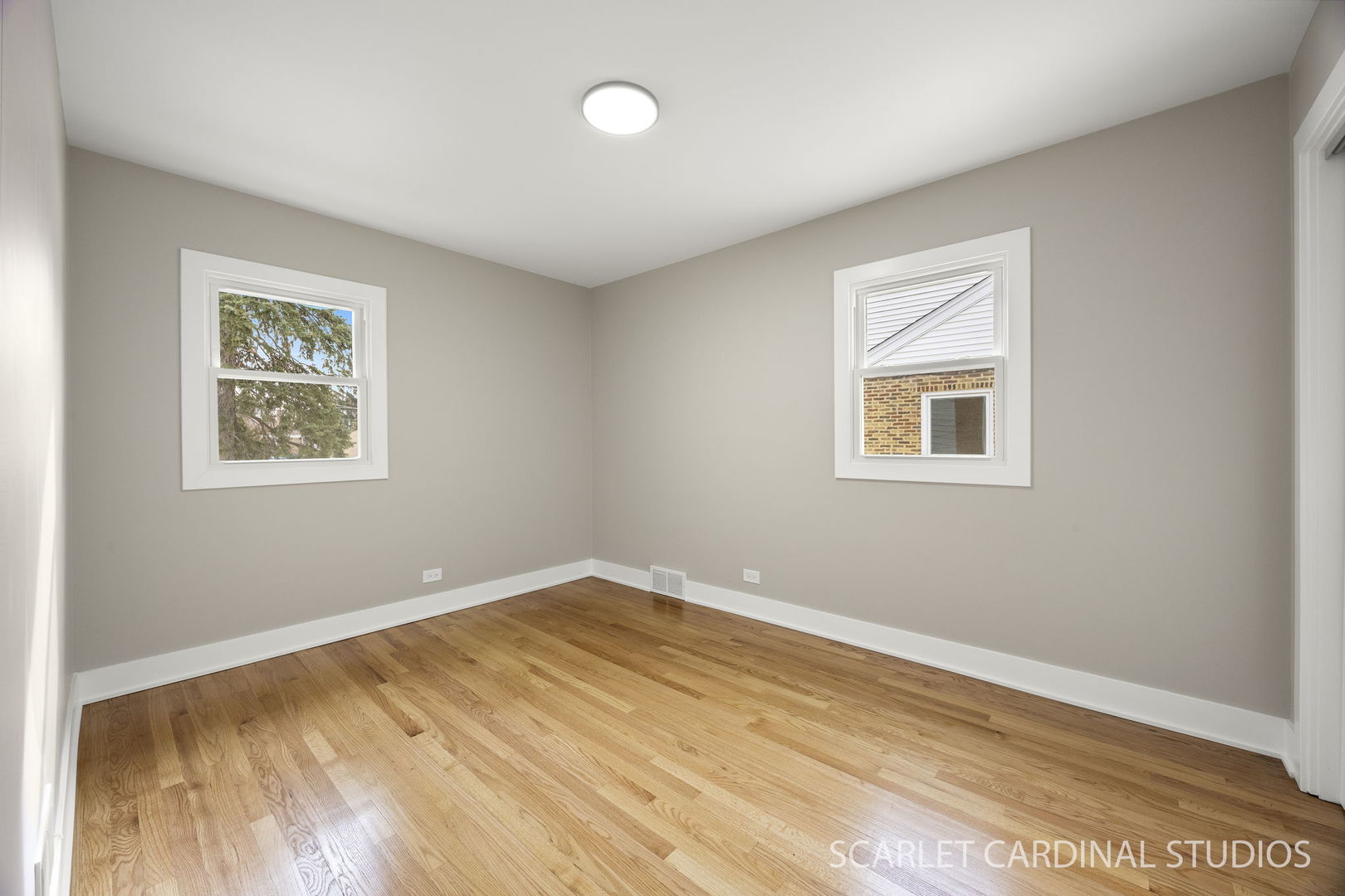 123 W Monroe Street, Villa Park, IL 60181