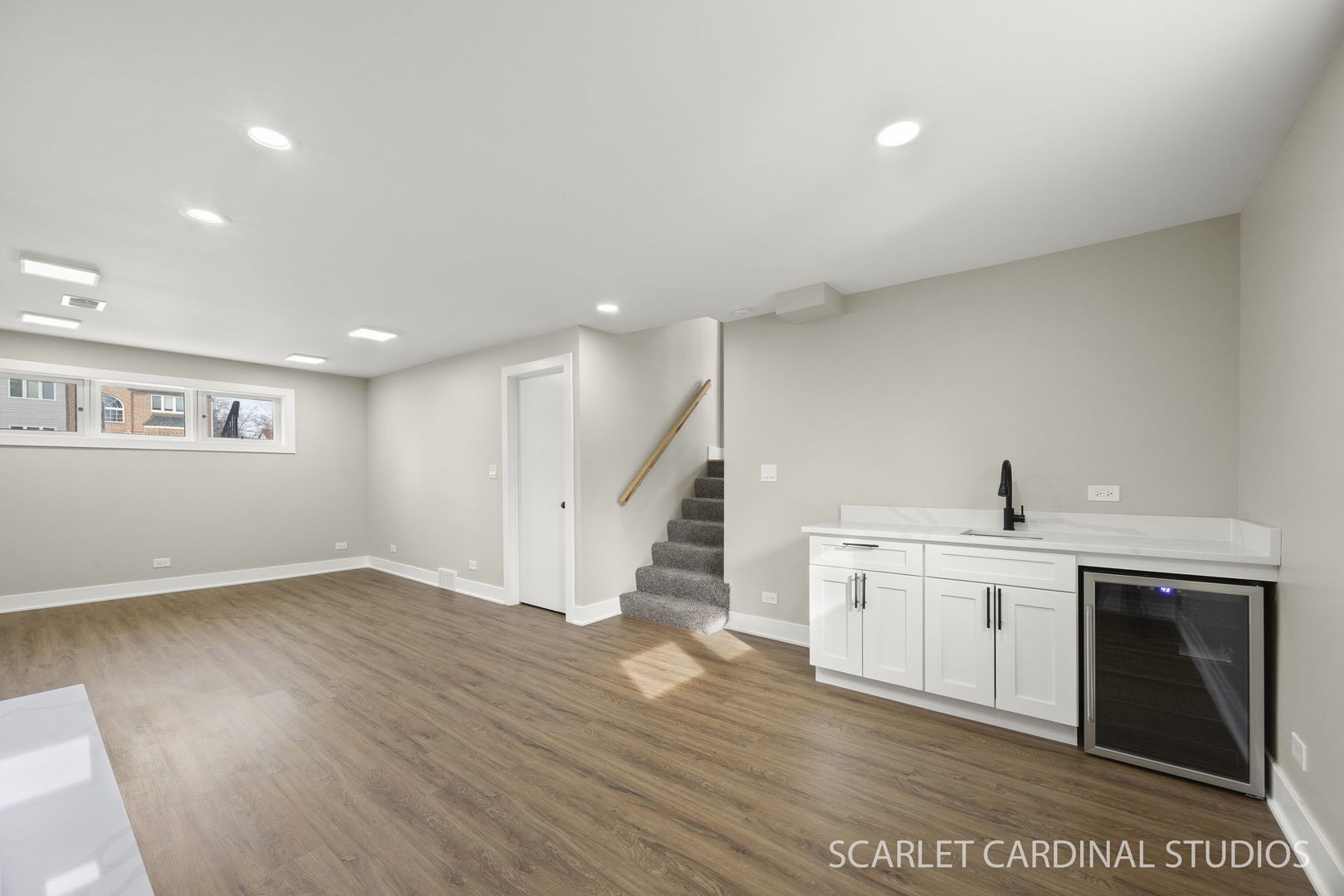 123 W Monroe Street, Villa Park, IL 60181