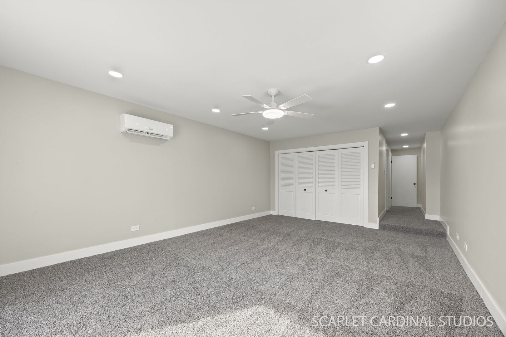 123 W Monroe Street, Villa Park, IL 60181