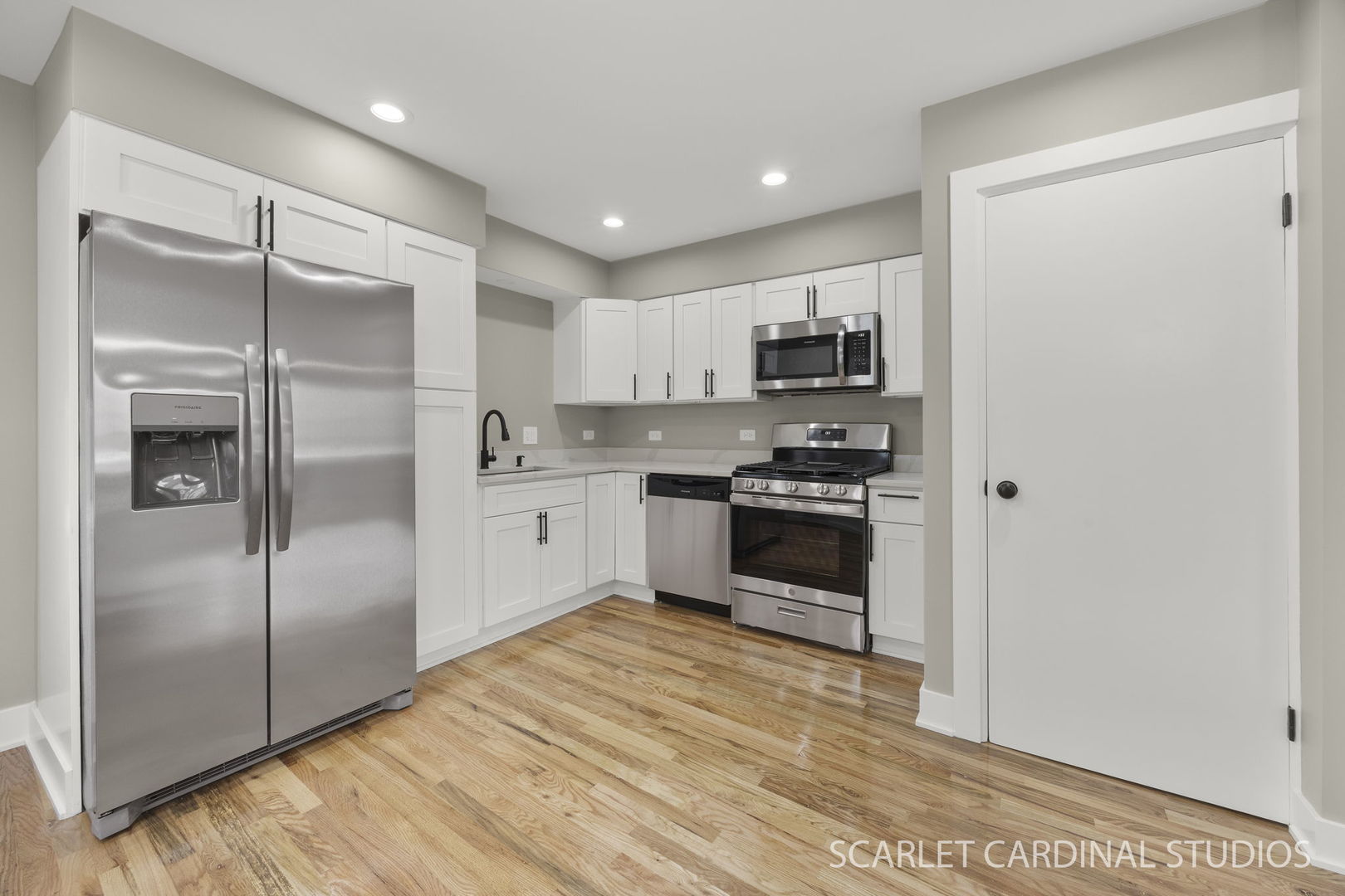 123 W Monroe Street, Villa Park, IL 60181