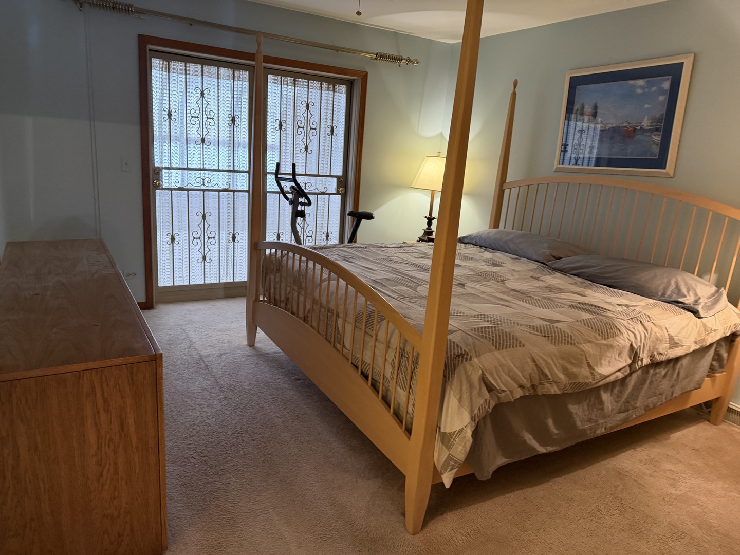 1800 Monterey Court, Hoffman Estates, IL 60169