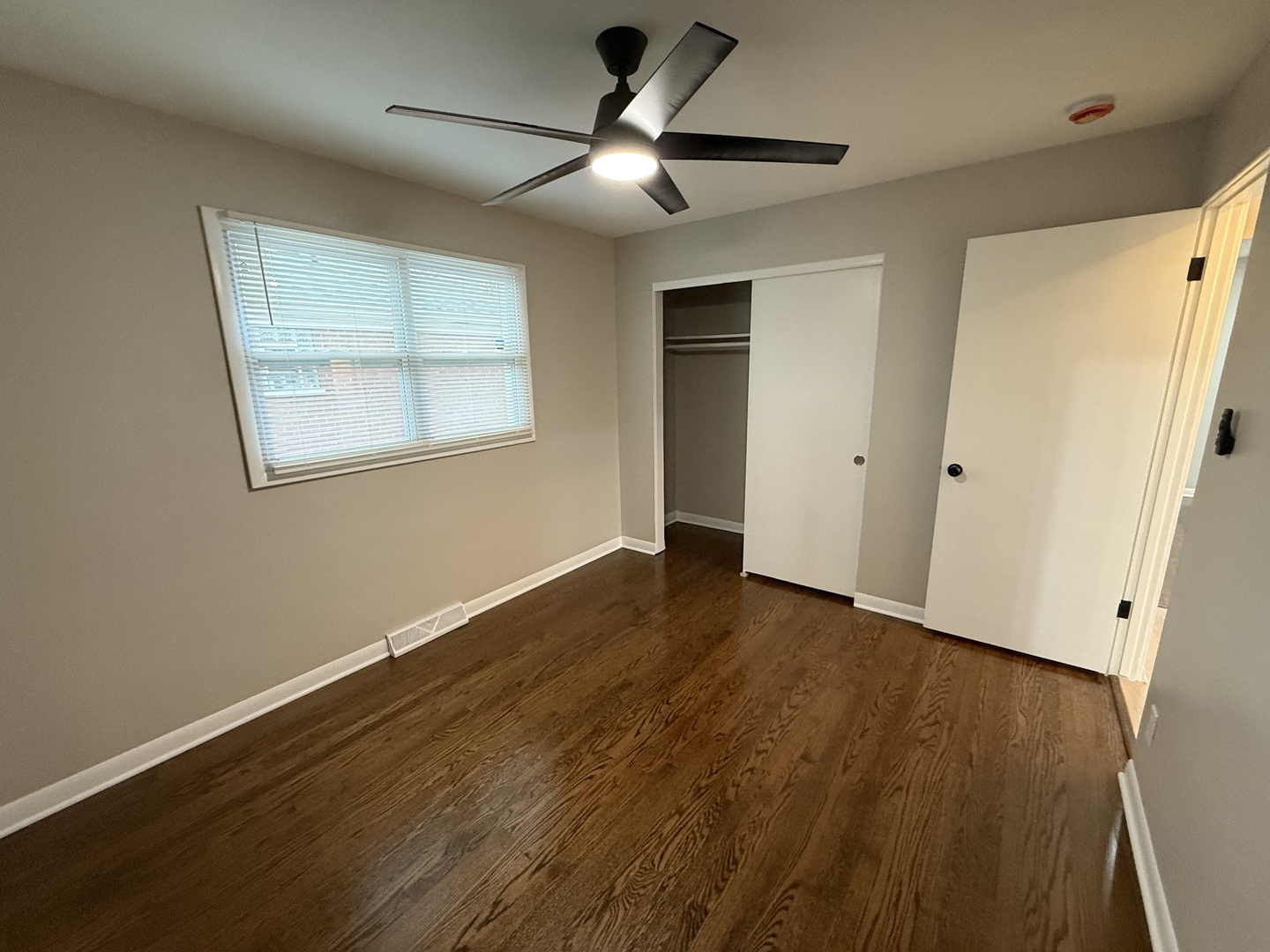 494 Buffalo Avenue, Calumet City, IL 60409