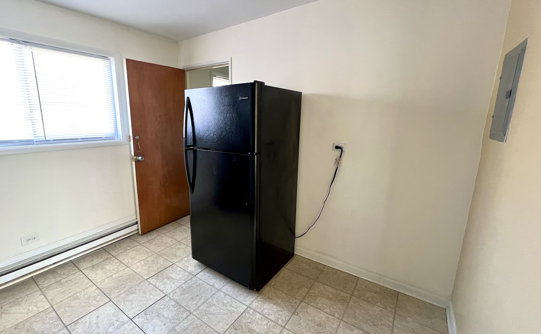 9106 S Halsted Street #2W, Chicago, IL 60620